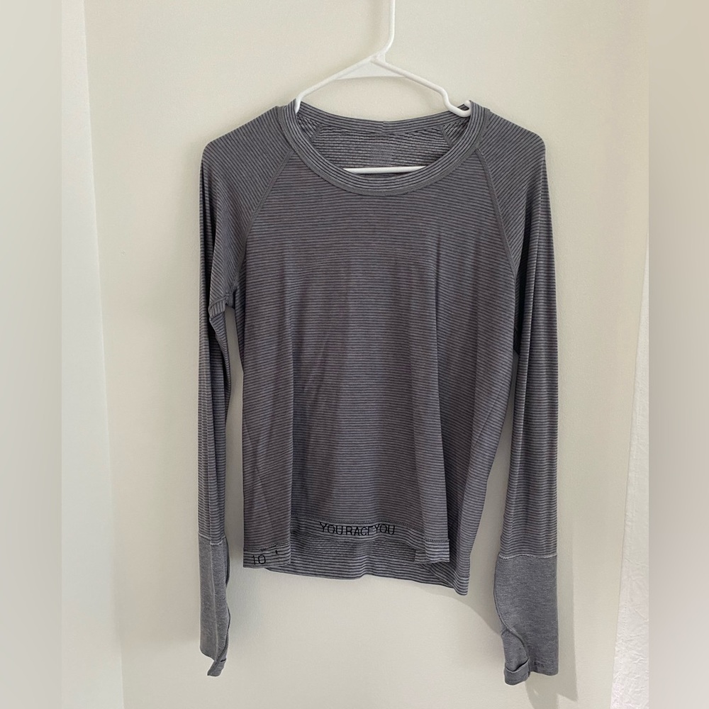 Lululemon black and grey striped racer length swiftly tech long sleeve top
